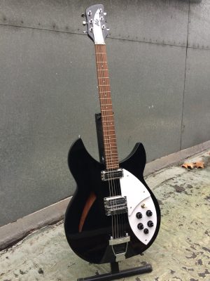 AG Rickenbacker